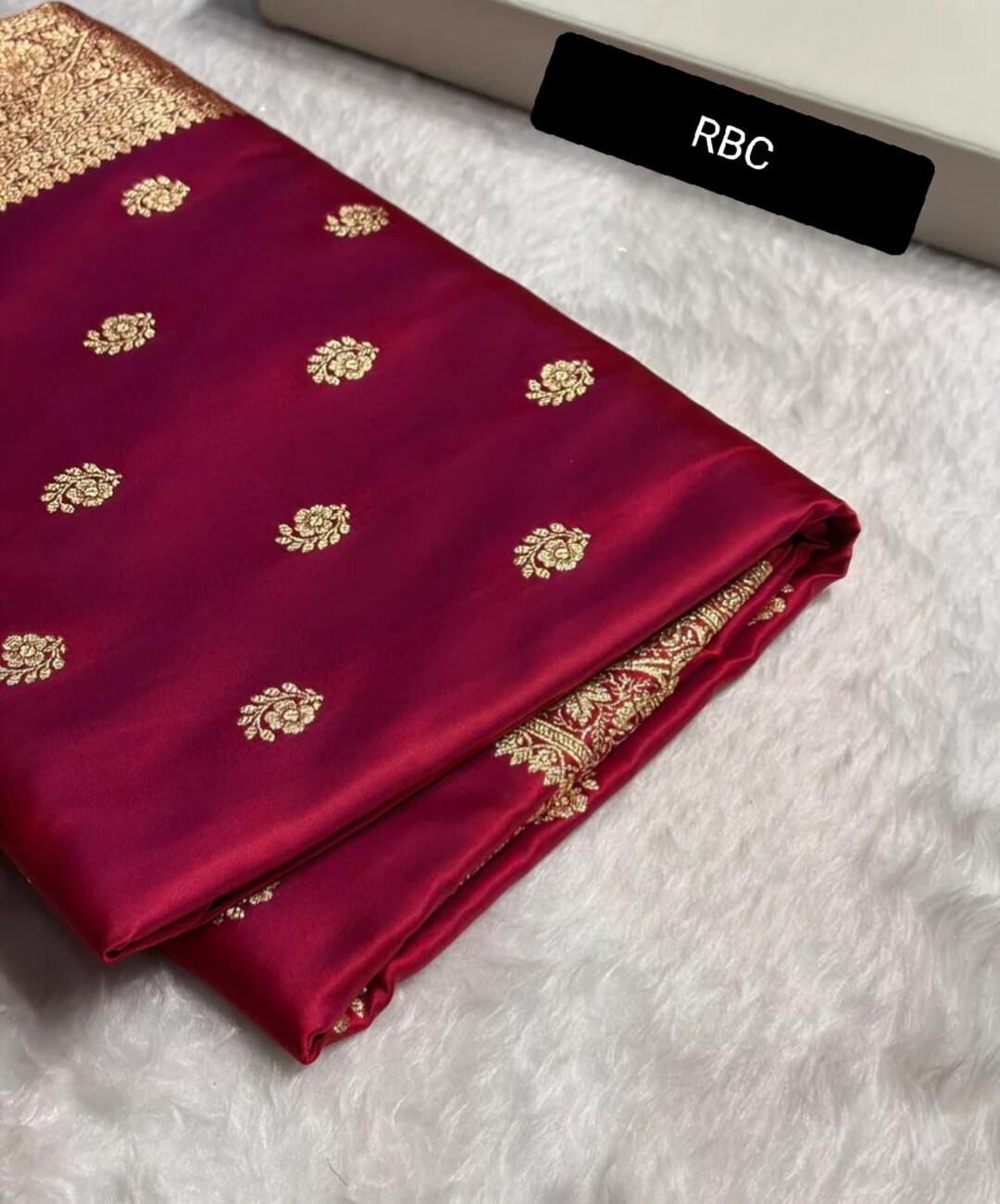 Magnatic Red Floral Boota Pattern Satin Katan Silk Saree :bridal ...