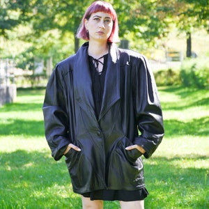 Vintage 80s black oversized leather jacket XL