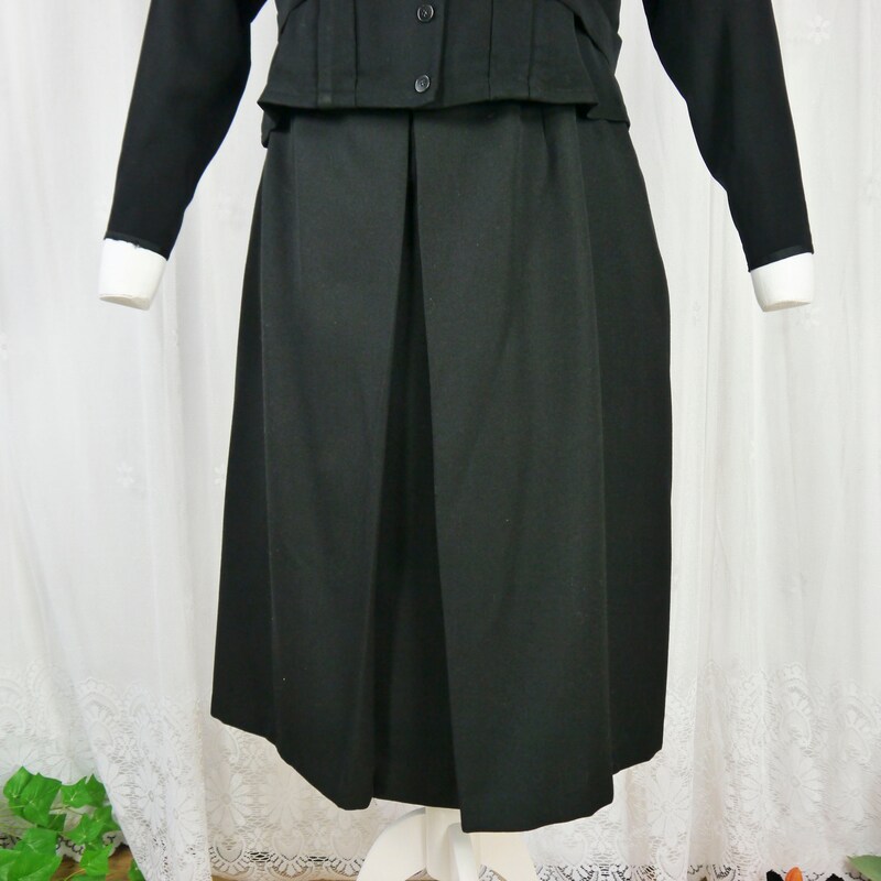 Pleated Waist Pencil Skirt