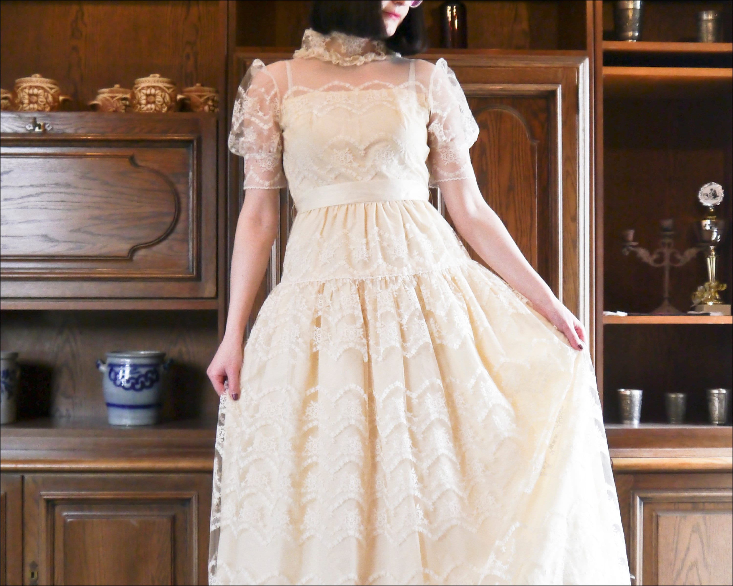 Robe de mariée ivoire vintage à franges made in France Années 20