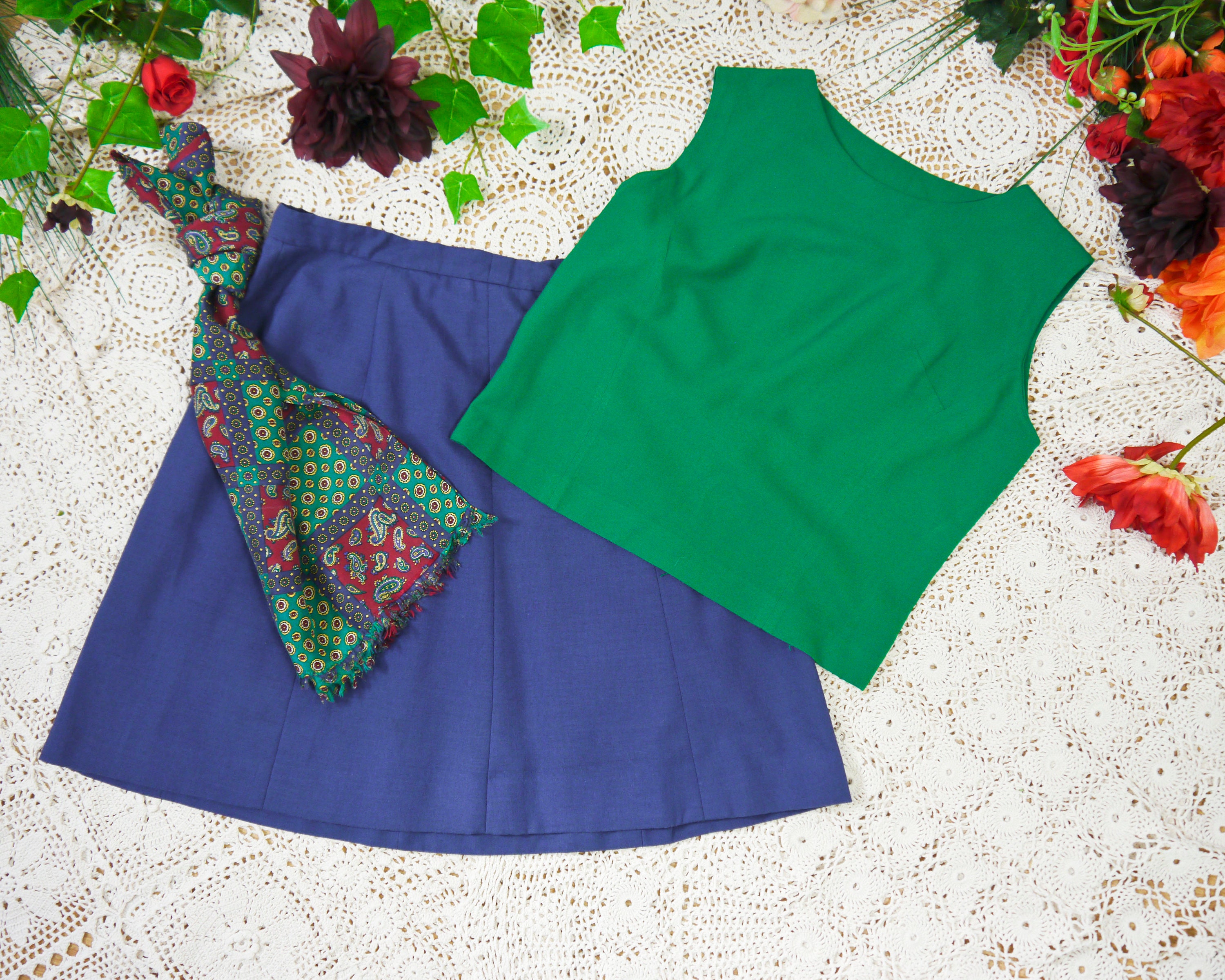 Vintage 60s Green Blue Two-piece Skirt & Top L-XL - Etsy Vintage 60s Green Blue Two-piece Skirt & Top L-XL - Etsy