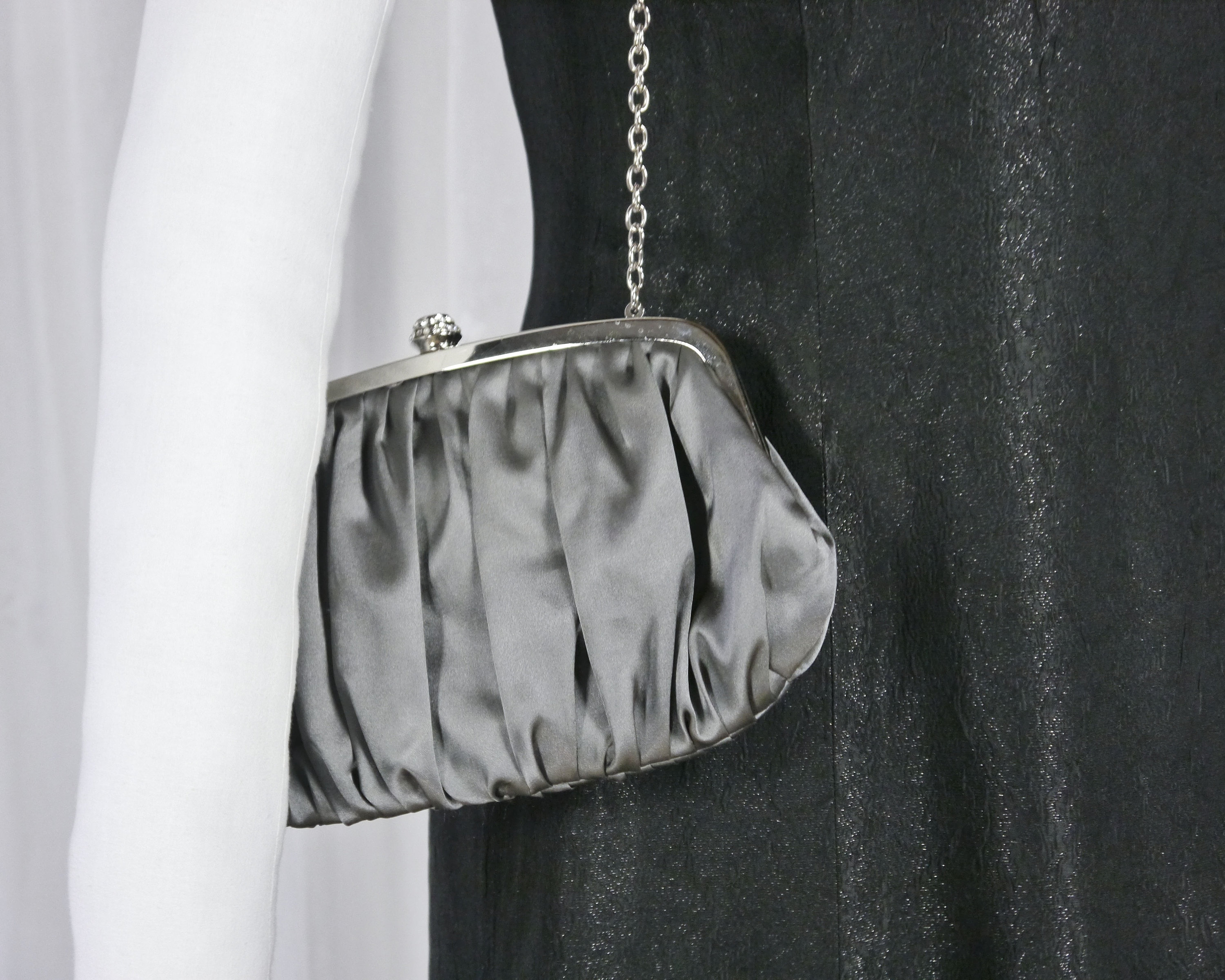 Vintage VERA MONT silver evening handbag