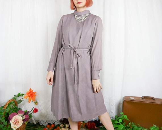 Vintage 60s 70s pale purple day dress with tie be… - image 4