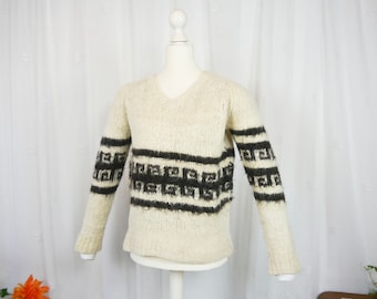 Vintage 70s coarsely knitted alpaca wool sweater cream brown XS