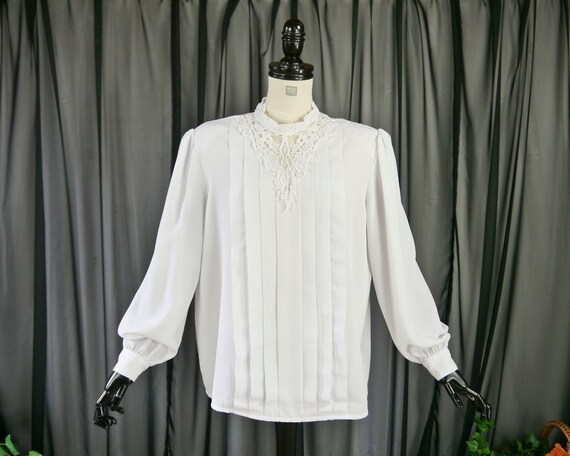 Vintage 1980 Ivory White Cotton Lace Embroidered Blouse With