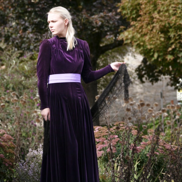 Vintage 1930er aubergine-farbenes Ballkleid Maxi XS