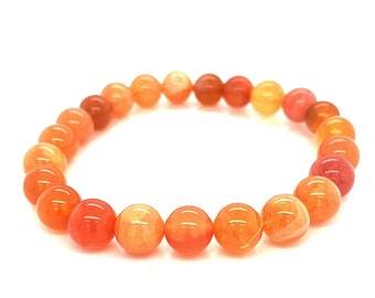 CARNELIAN bracelet with beautiful natural stones is supporting vitality, intuition and natural healing.