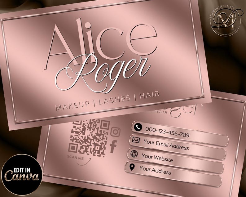Op de afbeelding: Een roosgoudkleurige visitekaartje met de naam "Alice Roger" en de tekst "MAKEUP | LASHES | HAIR". De kaart bevat ook een QR-code, social media-pictogrammen, een telefoonnummer, een e-mailadres, een website-adres en een fysiek adres.