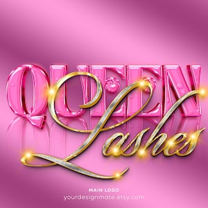 Może przedstawiać: Logo w kolorze różowym i złotym z tekstem "Queen Lashes" w trójwymiarowym, błyszczącym stylu. Tekst jest obwiedziony złotem i ma srebrny efekt brokatu. Logo jest umieszczone na różowym tle.