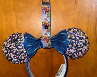 Porta orejas con diseño de Alicia en el País de las Maravillas / Hecho a mano / Hecho a pedido