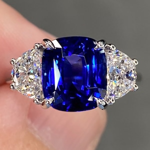 Exceptional GIA 6.2 Ctw Royal Blue Sapphire & D VVS Diamond Platinum Ring Three Stone Cushion Half Moon