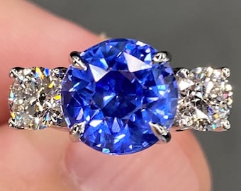 Sällsynt! GIA-certifierad ouppvärmd 6,1 karat gammal blåklint blå safir & E VS1 diamant platinaring
