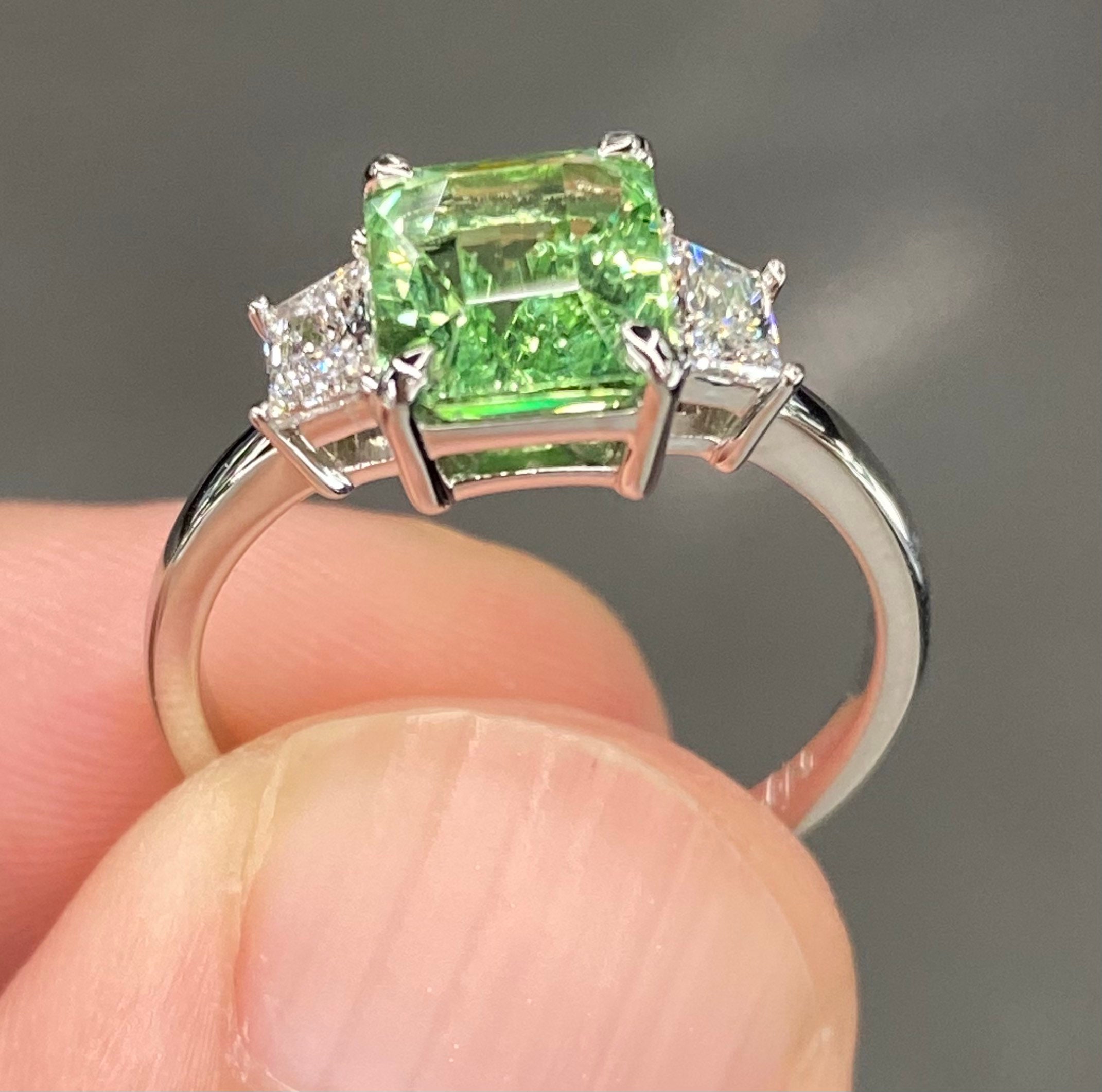 3.1 Ctw Merelani Mint Green & D VVS Diamond Ring 18K Etsy
