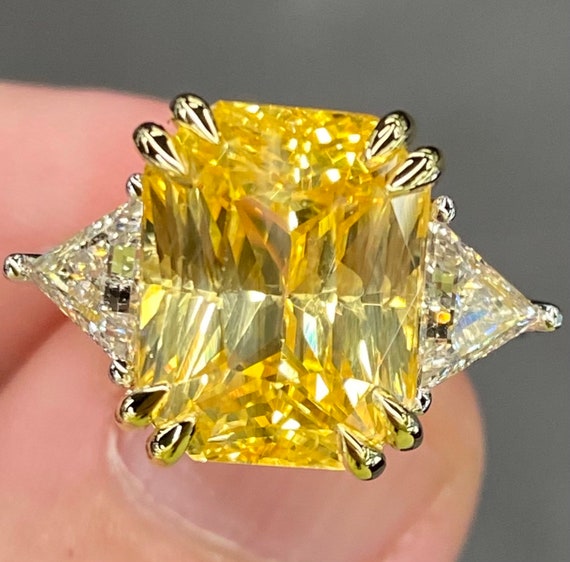 Fancy Vivid Yellow Diamond Ring – Benny's Gems Creations