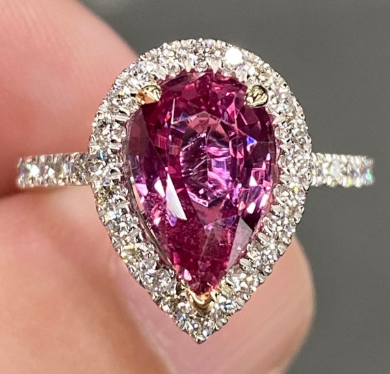 GRS 4 Ctw Unheated Vivid Pink Sapphire & VVS Diamond Ring - Etsy