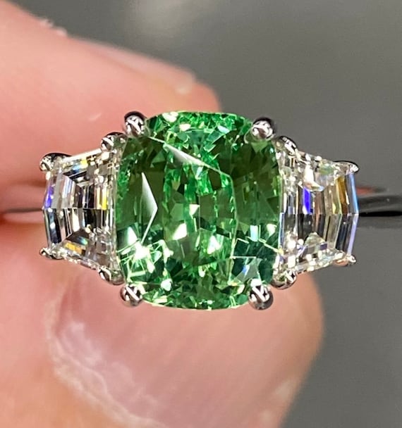 Pre-owned Teal Sapphire & Diamond Ring | Avanti Fine Jewellers