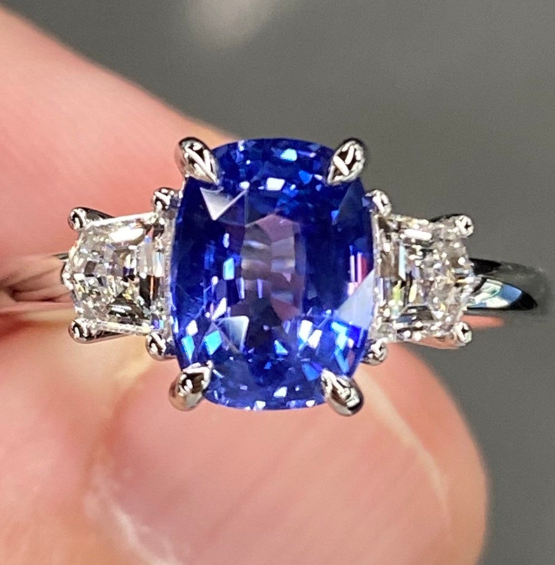 GIA Unheated 2.7 Ctw Vivid Blue Ceylon Sapphire & E VVS - Etsy