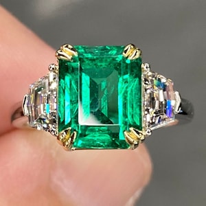 Exceptional 4.9 Ctw Vivid Green Emerald & E VVS Diamond Ring Platinum ...
