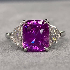 Very Special GIA Unheated 5 Ctw Vivid Pink Sapphire & E VVS Diamond Platinum Ring Statement three stone engagement art deco hot cushion cut image 3