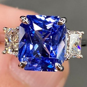 Gorgeous Flawless GIA 7.8 Ctw Blue Ceylon Sapphire & VVS Diamond Ring 18K White Gold Radiant Cut Three Stone Engagement Statement Cornflower