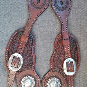 Leather buckaroo spur straps with conchos