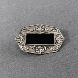 Sterling Silver Pin with Retangle Onyx