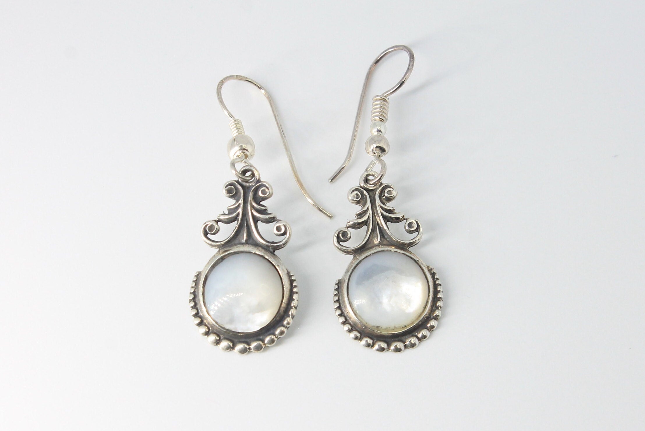☆IVE レイ☆【DENU】☆Pearl Ribbon Drop Vintage Earring.s☆ Dangle Earrings 925 Fine Silver Style Ribbon Bow Cultured