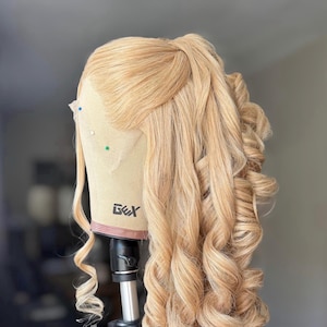 Glinda wig - Etsy 日本