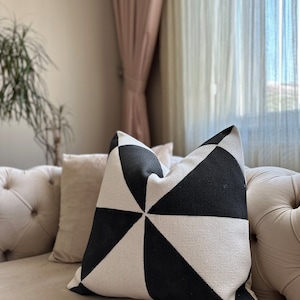 Black Striped Pillow, 20x20 Turkish Kilim Pillow, Modern Pillow, Decorative Pillow, Throw Pillow, Sofa Accent Pillow, Cushion Cover