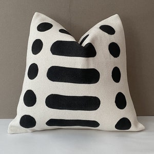 Black Striped Pillow, 20x20 Turkish Kilim Pillow, Modern Pillow, Decorative Pillow, Throw Pillow, Sofa Accent Pillow, Cushion Cover