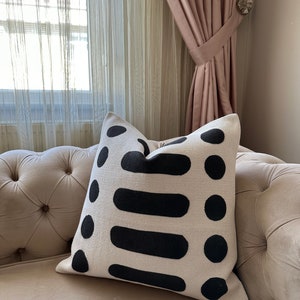 Black Striped Pillow, 20x20 Turkish Kilim Pillow, Modern Pillow, Decorative Pillow, Throw Pillow, Sofa Accent Pillow, Cushion Cover