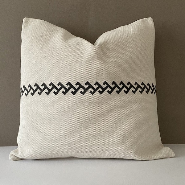 24x24 Turkish Kilim Pillow, Modern Pillow, Livingroom Decor, Decorative Pillow, Bedroom Pillow, Throw Pillow, Handmade Pillow Case