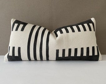 Black white pillow, Hand made, Hemp pillow cover, Painted Hemp cushion cover ,12X24 inch,60x30 cm,Pillow cover.Homedecor pillow,kilim pillow