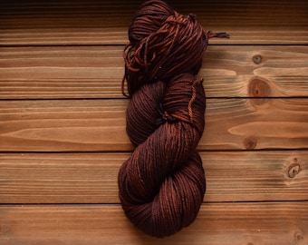 Umber: Hand-dyed Chestnut Yarn. Spice. Rust. Sienna. Burnt umber. Tonal brownish orange yarn. Semi-solid yarn. Fall yarn