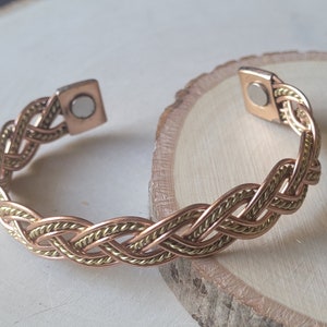 Pure Copper Magnetic Bracelet Arthritis Pain Energy Therapy Cuff Knit