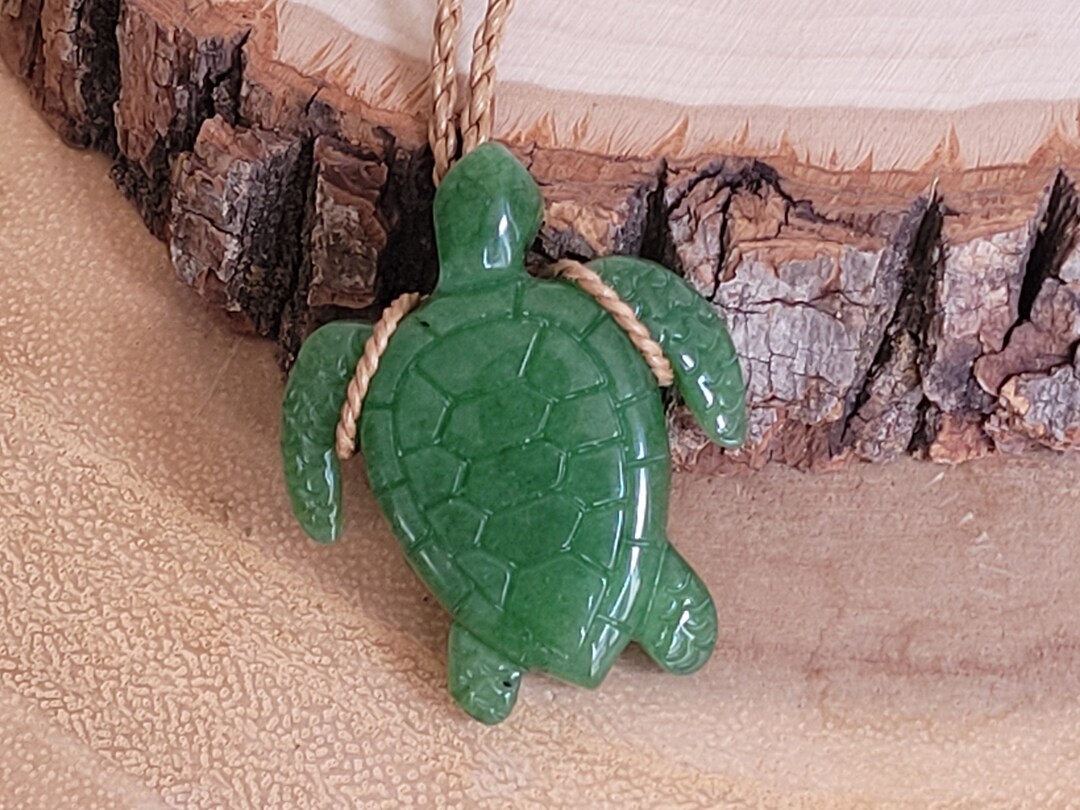 Hawaiian Natural Jade Turtle Necklace Hand Carved Jade Turtle ...