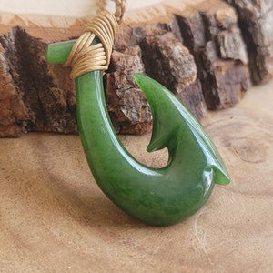Matau necklace shop