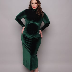 Plus Size Green Velvet Dress -  Hong Kong