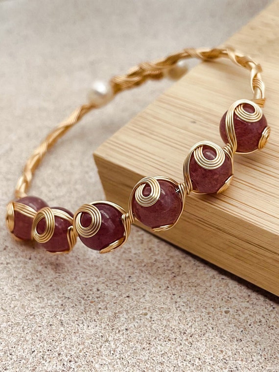 14k Gold Plated Fidget Adjustable Bracelet For Anxiety with Strawberry Crystal Beads, Help Stress Skin Picking Dermatillomania Adhd