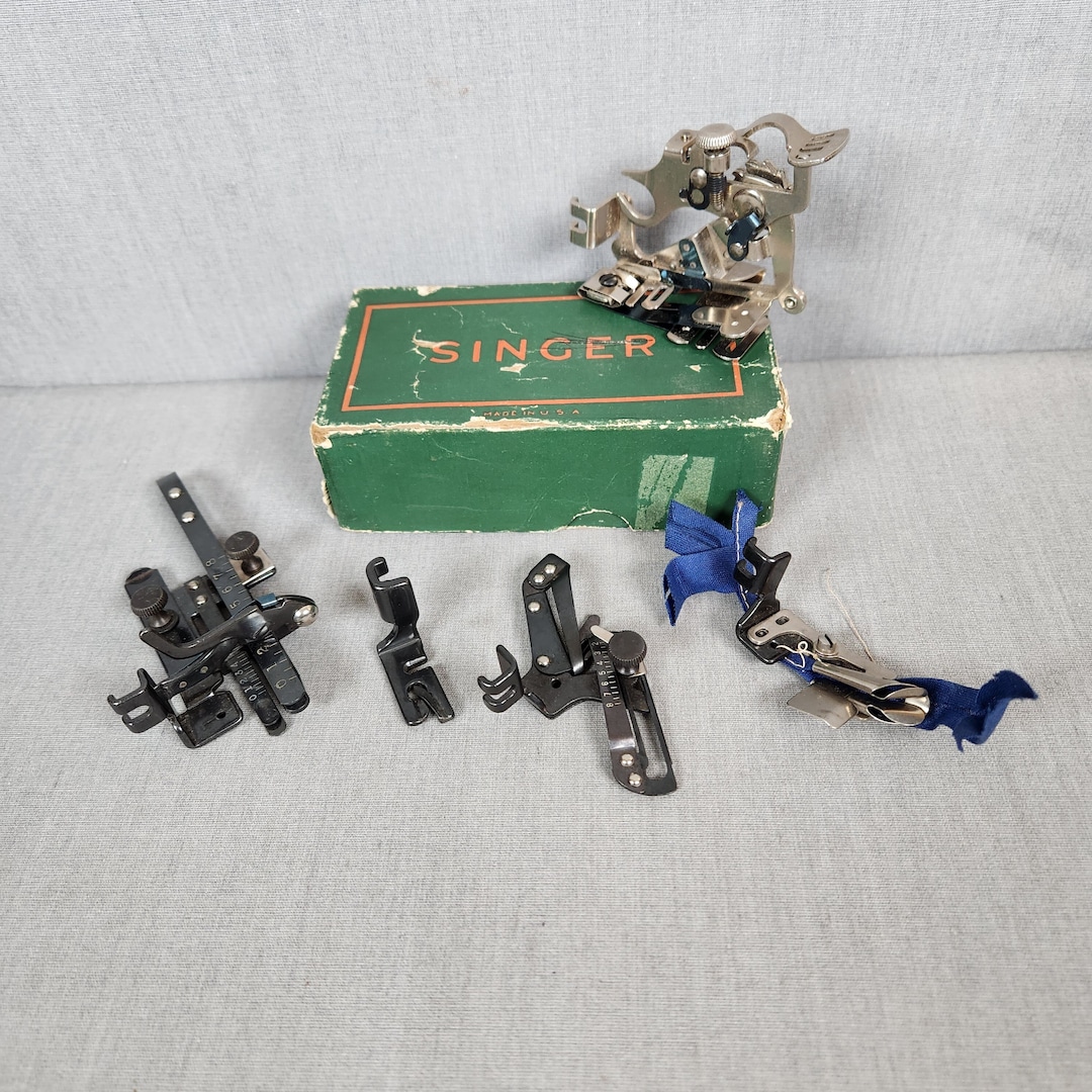 5 Singer Attachments Vintage 36583 120855 35931 121464 1261 - Etsy