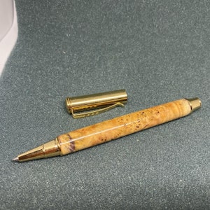 Paarse doos vlier burl pen