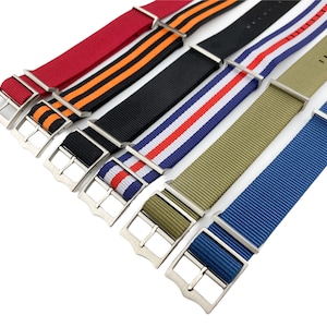 Pulseira de relógio de nylon de tecido trançado de alta qualidade 22 mm preto/verde exército/azul/preto/laranja/vermelho/azul-vermelho-branco com fivela prateada + pinos de presente e ferramentas