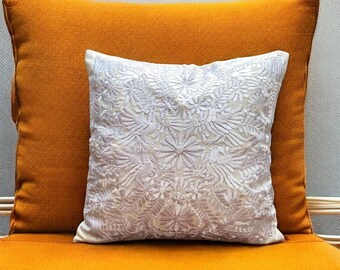Mexican Otomi Pillow Cover Colorful Handmade Cushion Decorative Throw Pillow Case Custom Pom Pom Bohemian Decor Cozy Mexican Home Decor