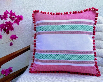 Mexican Handwoven pillow cover with cotton threads, Mexican throw pillow, Mexican style decorative, Mexican pillow, mexican embroidered