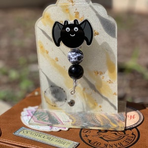 Cute Bat Badge Reel - Halloween Bat Badge Reel - Halloween Badge - Cute Halloween Interchangeable Glitter Badge Reel - Custom Badge Reel