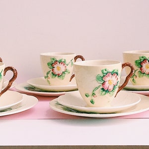 Carlton Ware England-5 SETTINGS - Tea Seat - &#39;Wild Rose&#39; Floral Tea Set