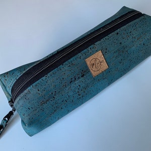 Eco-friendly cork pouch, pencil pouch, accessories pouch, small essential pouch, cosmetic pouch, teacher’s gift, Christmas gift idea