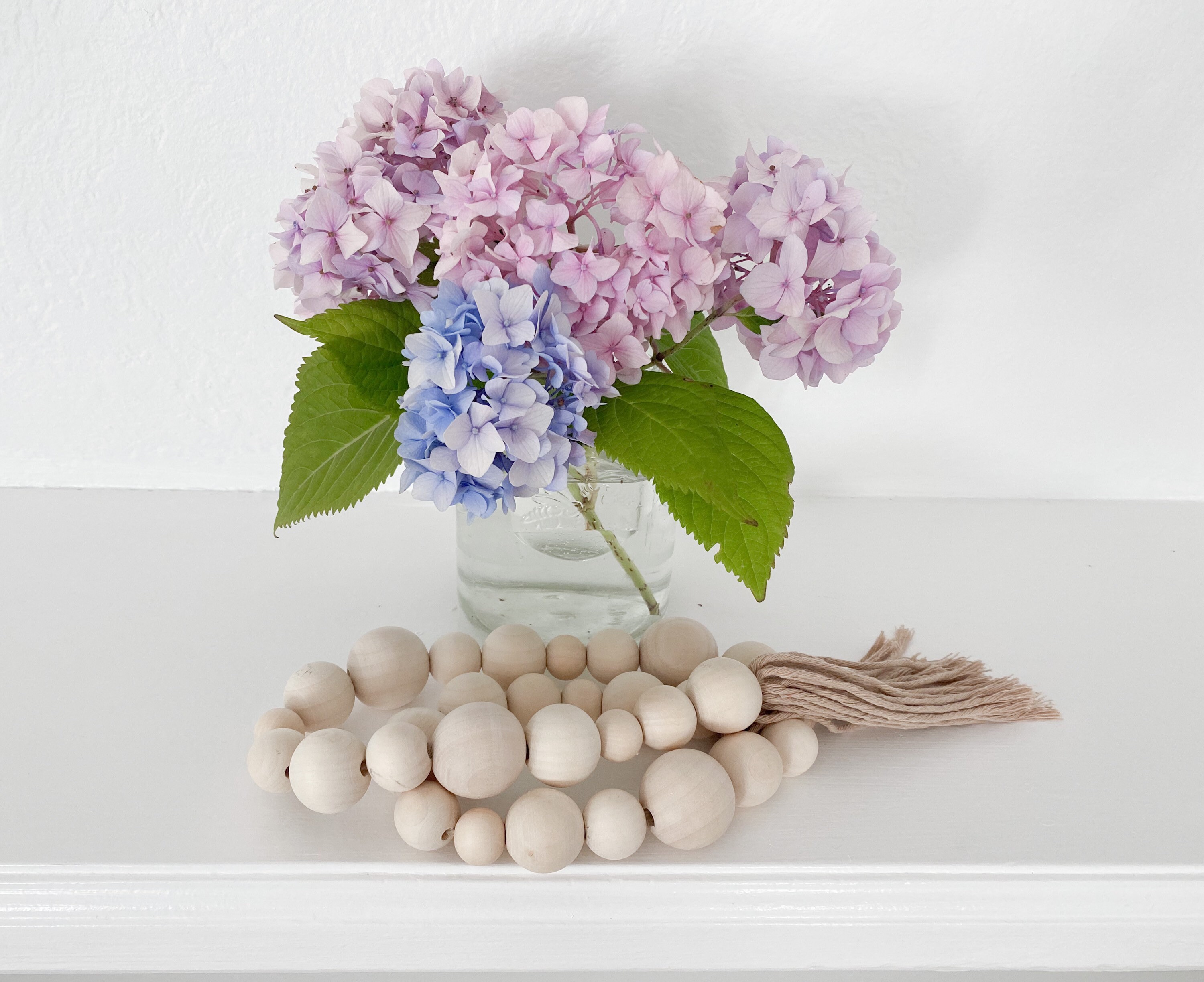 Décoration de perles en bois de 147 cm avec pompons, Decor rustique, Décoration murale