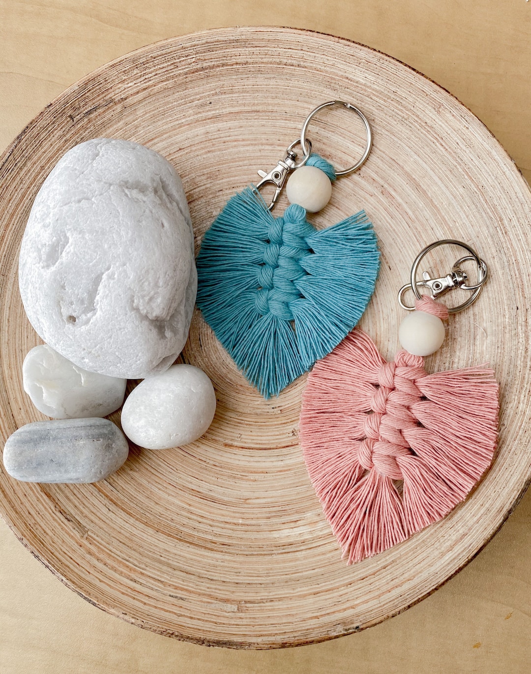 Macrame Feather Keychain Etsy