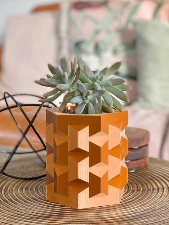 6 Inch Succulent Planter, Copper Tone Metal Plant Pot with